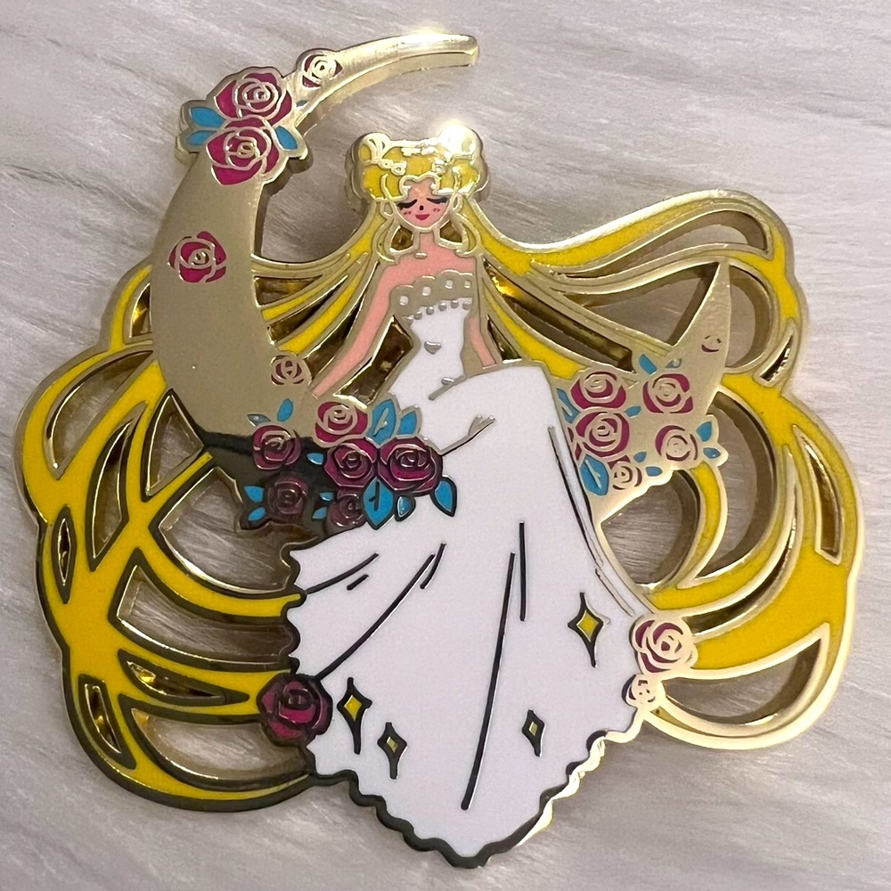 sailor moon pin